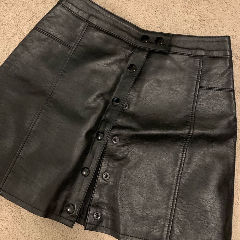 H&M black leather skirt